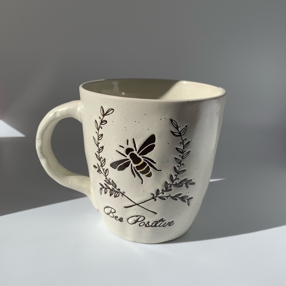 I ❤️ it Other - Bee Positive MUG